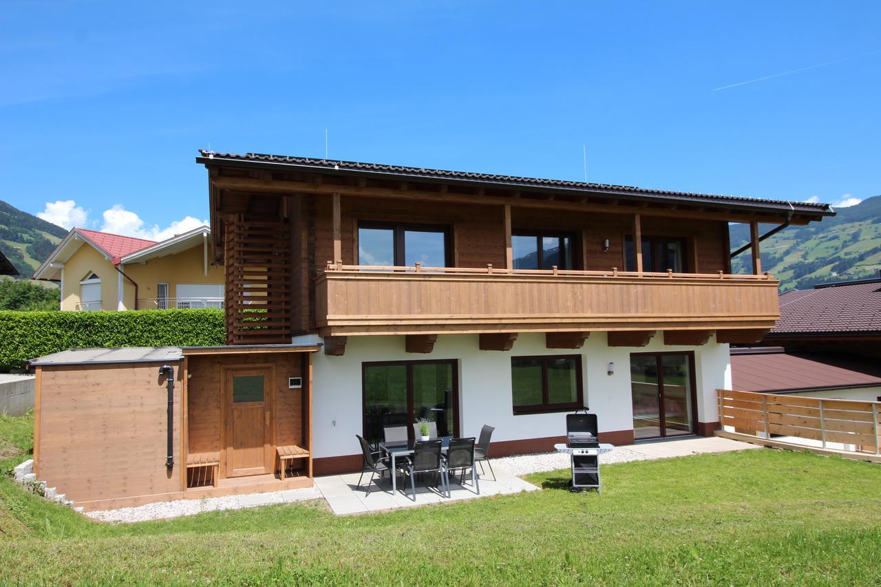 Chalet Fügen Екстериор снимка